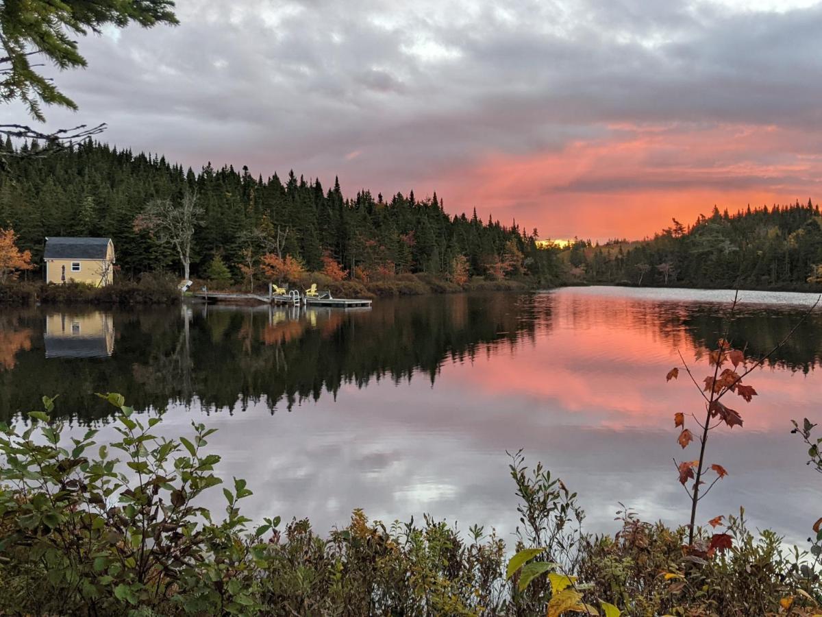 Fiddler'S Lake Escape Gabarus 外观 照片