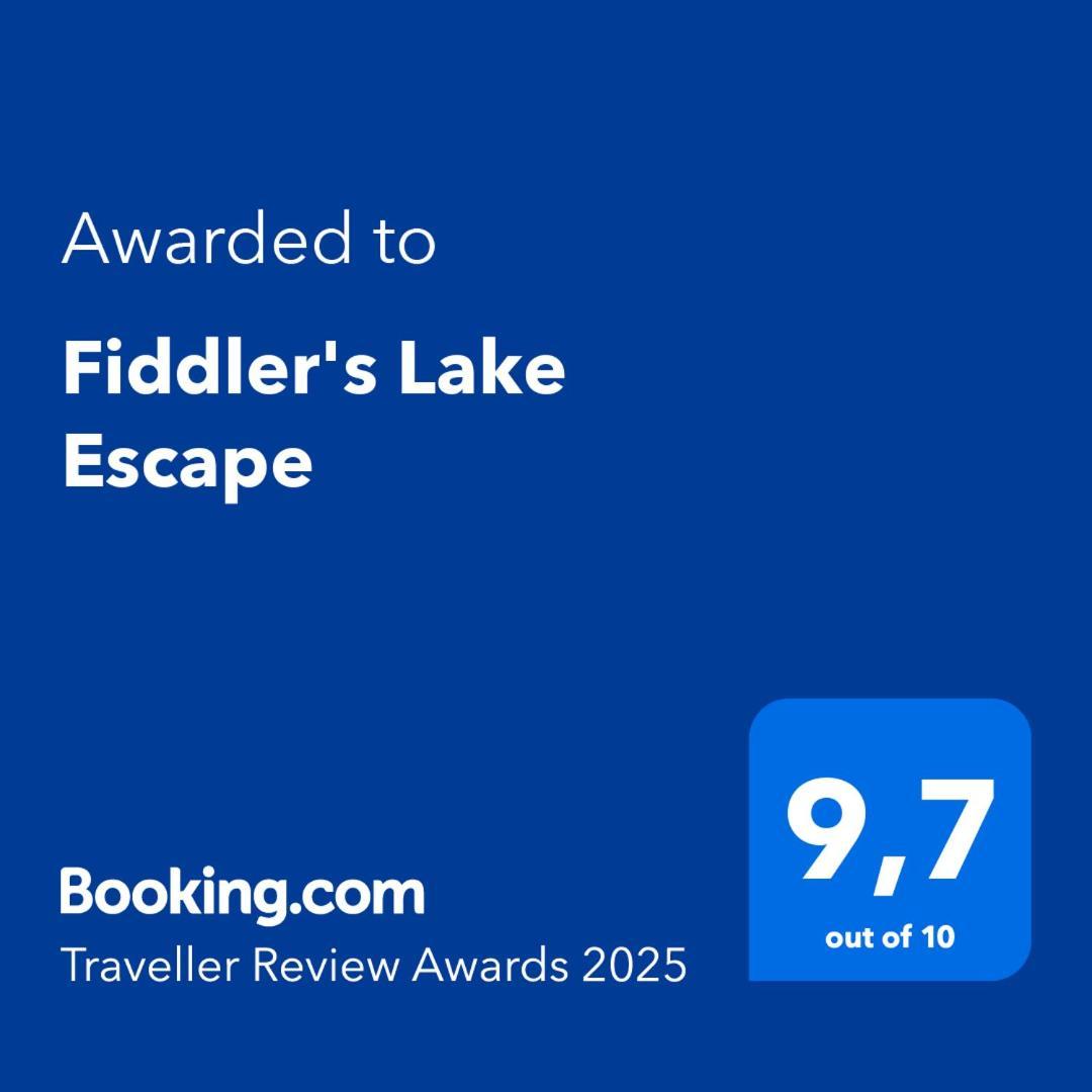 Fiddler'S Lake Escape Gabarus 外观 照片